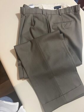 Brooks Brothers Taupe Dress Pants with White Waistband
